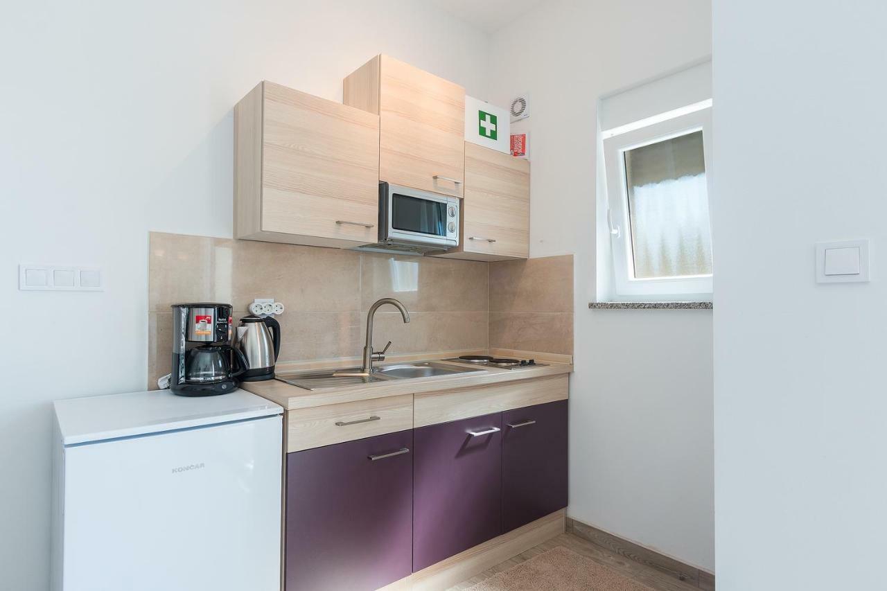 Guesthouse Bencun Medulin Exteriör bild
